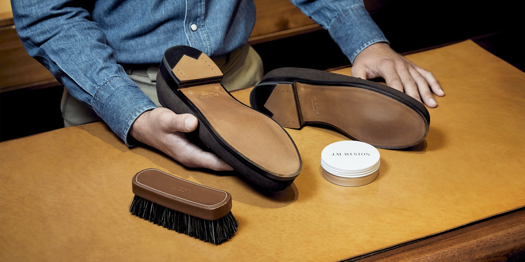L’art de l’entretien des semelles en cuir