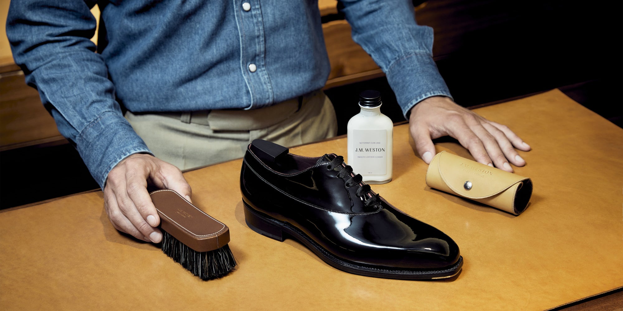 L’art de l’entretien des chaussures vernis